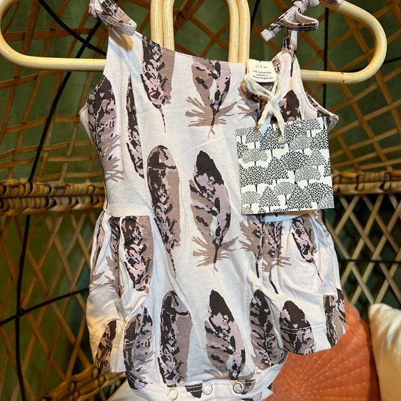 NWT Kate Quinn Organic Feather Spaghetti Tie Ballerina Bubble Bamboo 0-3m - Picture 3 of 5